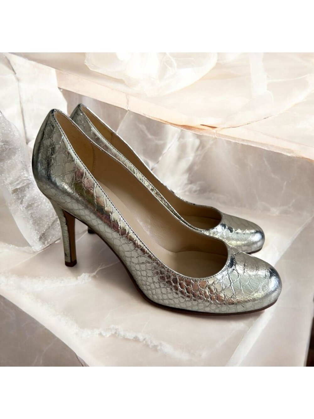 KATE SPADE Light Gold Metallic Leather Round Toe Heels Size 8